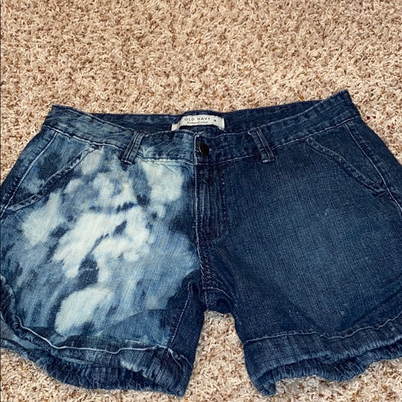 Bleached Jean shorts - Picture 7 of 7